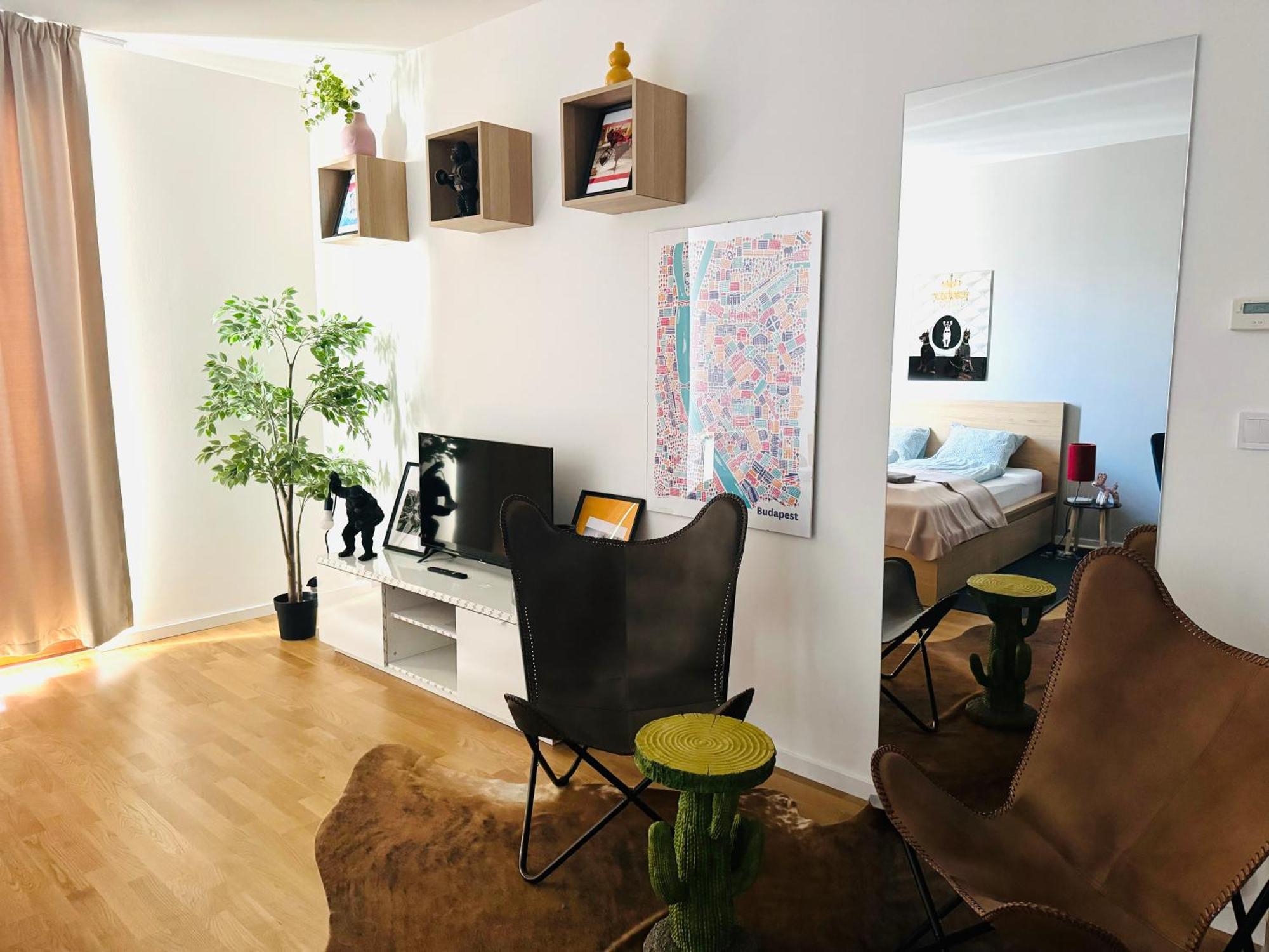 Bp-Est Cp Studio Budapest Luaran gambar